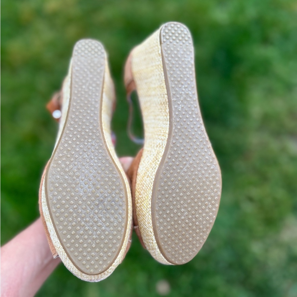 Toms Women's Brown Suede Ankle Strap Sandals - Picture 4 of 10